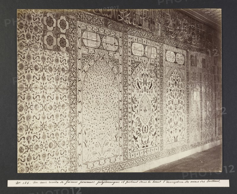 Un mur reretu de faiences polychromignes, orientalist photography, Abdullah frères, act. 1858-1900, 186