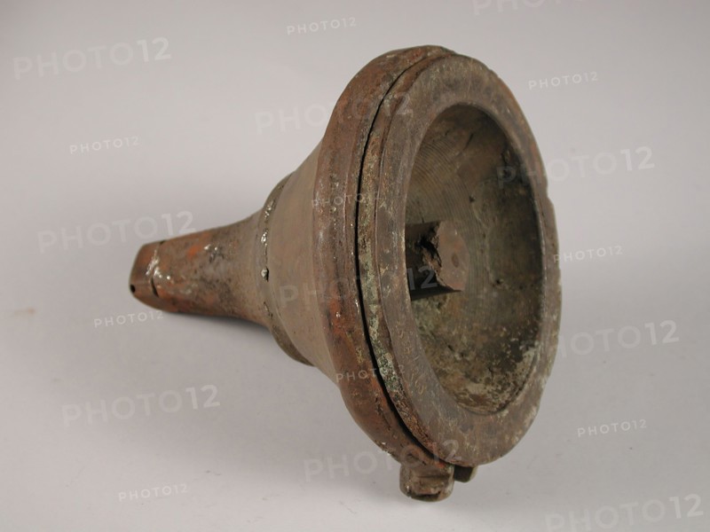 Two-piece bronze mold for funnel, mold casting tools tools equipment base metal bronze, cast Two-piece bronze mold for pouring