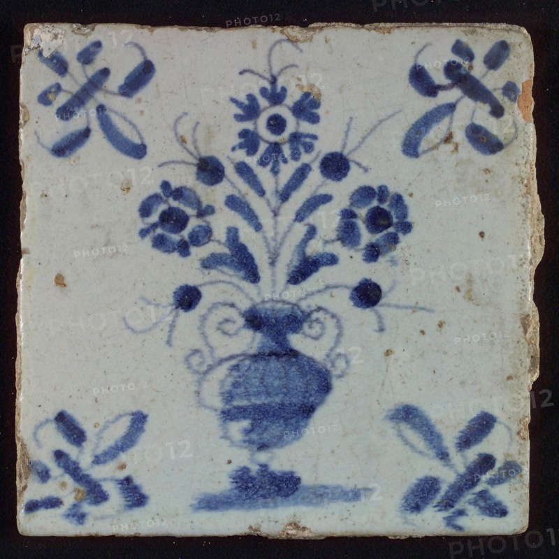 Tile, flowerpot in blue on white, corner pattern lily, wall tile tile sculpture ceramic earthenware glaze, baked 2x glazed