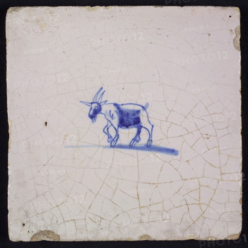 Animal tile, running goat to the left, in blue on white, without corner motif, wall tile tile sculpture ceramic earthenware