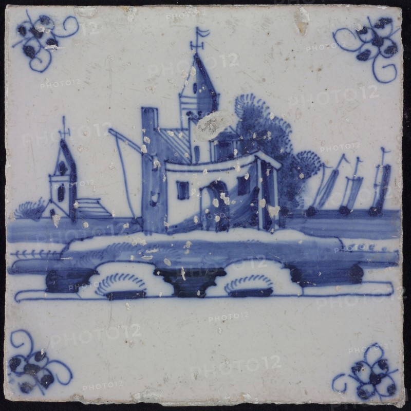 Scene tile, blue with landscape with fortress with tower, corner pattern spider, wall tile tile sculpture ceramic earthenware
