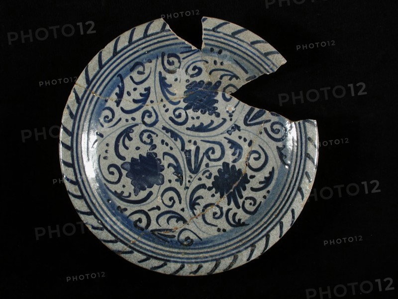 ACS, Majolica dish, blue on white, vines and curls, rope edge, signed, plate crockery holder soil find ceramic earthenware
