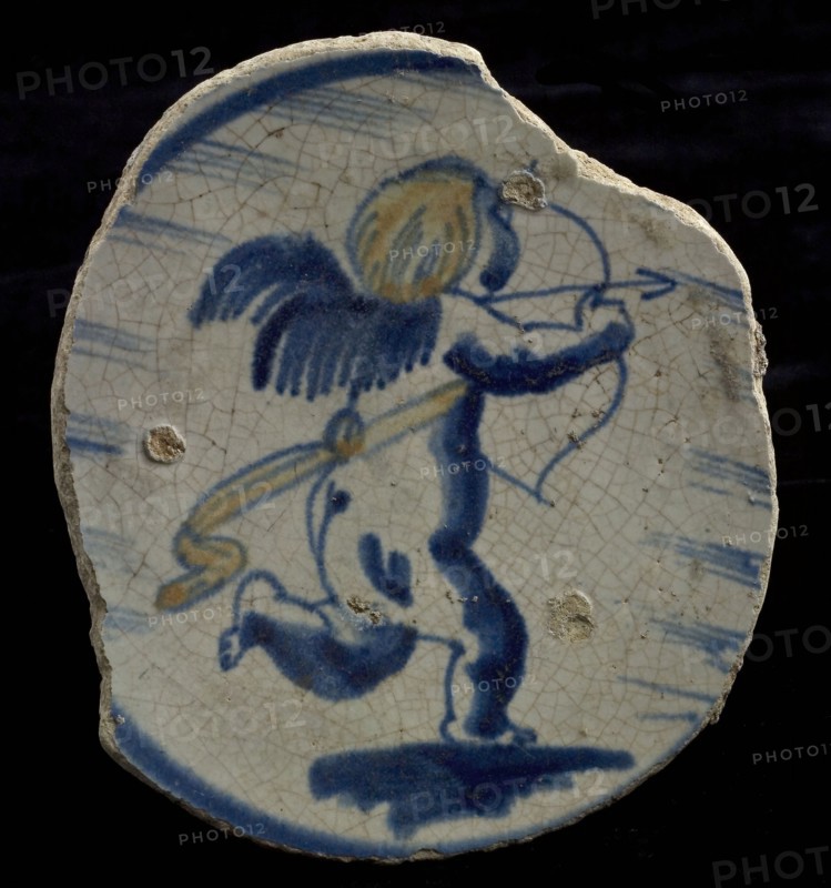 Fragment majolica dish, polychrome, cupid, amor or putto shooting with bow and arrow, dish crockery holder soil find ceramic