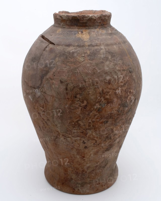 Earthenware pot on stand, baluster shape, used in the sugar industry, sugar pot pot holder soil find ceramic earthenware glaze