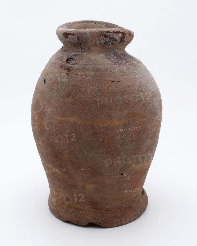 Pottery pot on stand, baluster shape, used in the sugar industry, sugar bowl pot holder soil find ceramic earthenware glaze lead