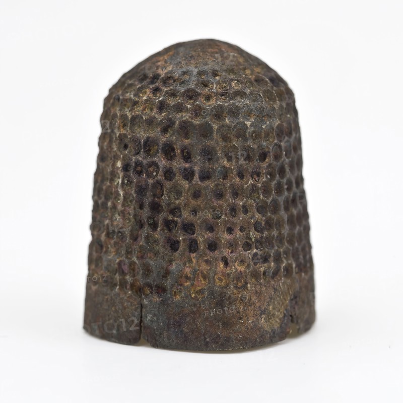 Copper molded thimble, thimble sewing kit soil find brass copper metal, cast Copper cast thimble with left spinning spiral