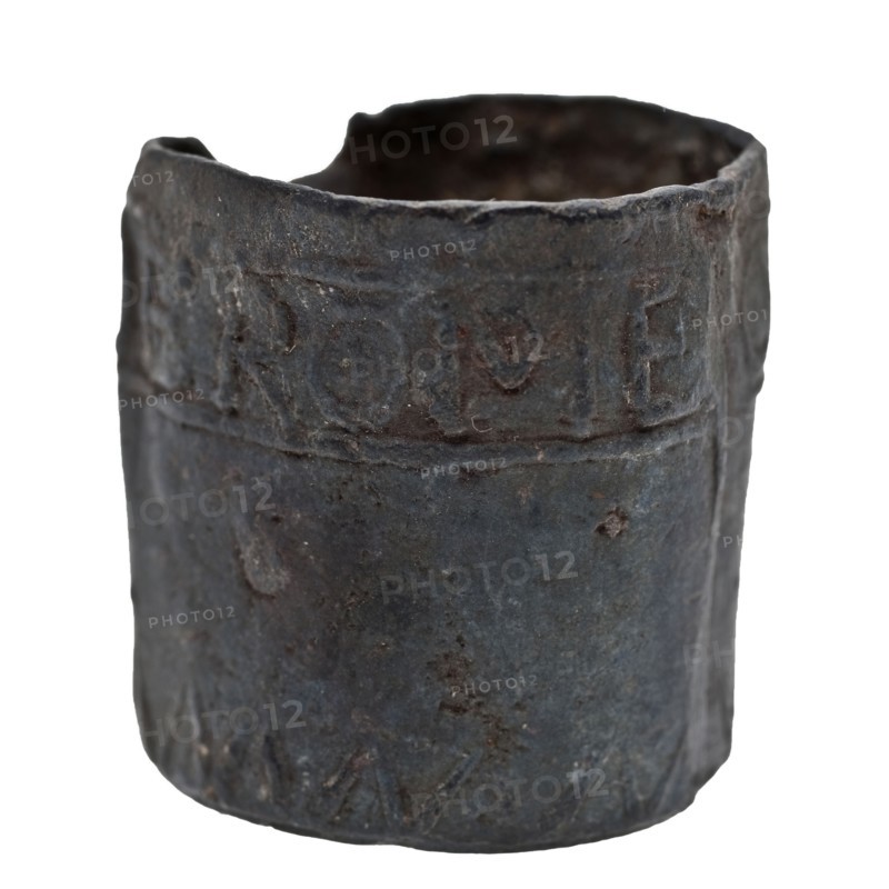 Small tin cup with ORVIETAN DE ROME, relic religious object holder souvenir soil find tin metal, cast Small cylindrical lead cup
