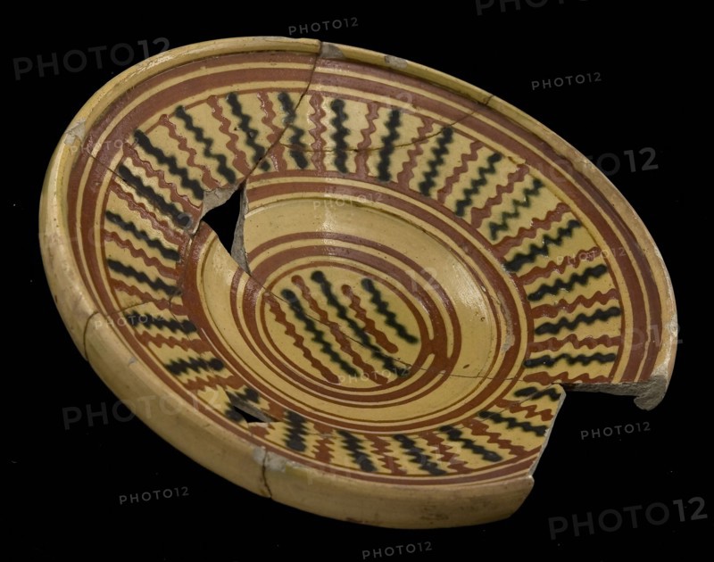 Earthenware dish on stand with red and green silt decoration, plate dish crockery holder soil find ceramic earthenware glaze