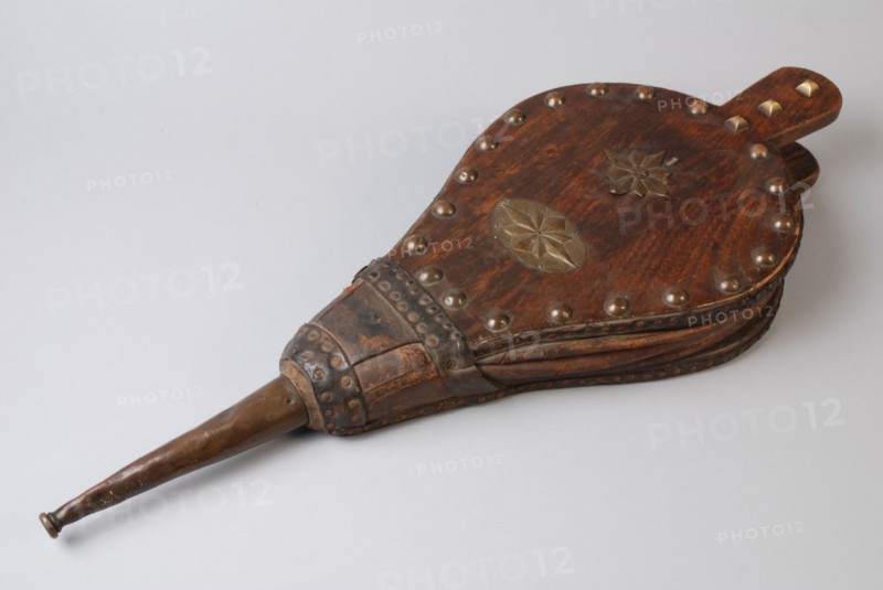Wooden bellows with brass spouts, tacks and decoration, bellows equipment wood leather brass, Wood decorated with brass tacks