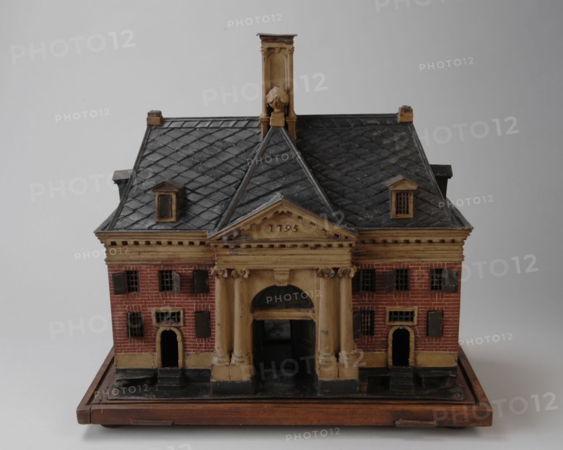 bouwer: W. van Dijk, Scale model Wester Oudehoofdpoort, city gate gate building maquette model zinc paint wood pedestal, Wester