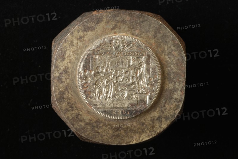 design: Romeyn de Hooghe, Stamp (set) for medals from the vroedschap van Rotterdam in 1689, stamp of stamp steel, bas embossed