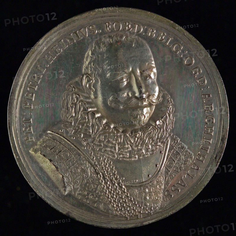 Medal with Piet Hein as lieutenant admiral of Holland, penning visual material silver, gram, bust Piet Hein as lieutenant