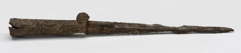Kidney dagger with double-edged blade, kidney dagger dagger knife stabbing weapon weapon soil find wood iron metal, forged Knife