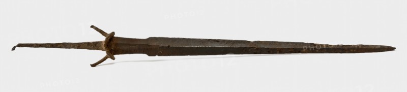 Blade and baffle plate of kidney dagger with double-edged blade, kidney dagger dagger knife stab weapon weapon fragment founding