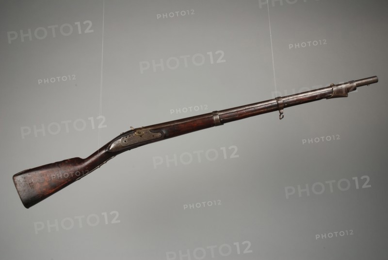 Sapper's gun M1815 or percussion gun with ramrod and bayonet, used by the boys of the Gereformeerd Weeshuis, Rotterdam, rifle