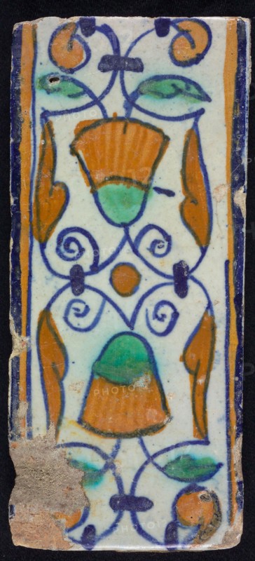 Border tile, flower decoration in blue, yellow and green, upper and lower edge blue and yellow, border tile wall tile tile