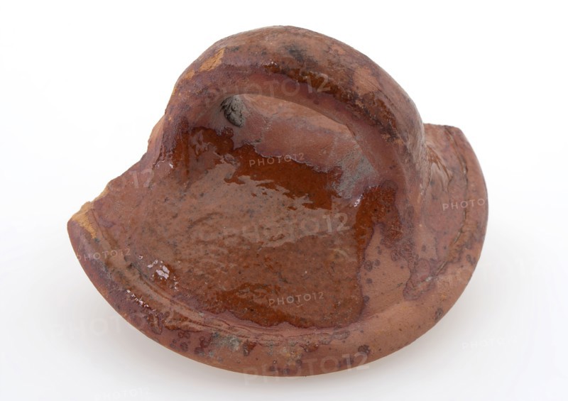 Lid of red earthenware, lying sausage ear, sparingly glazed, lid closure kitchen utensils earthenware ceramics earthenware glaze