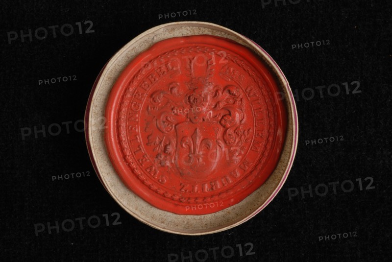 Wax seal with family crest of Willem Mauritz Swellengrebel, wax seal stamp informatievorm lacquer paper, Wax seal