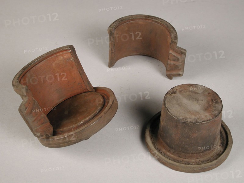 Four-piece bronze mold for tobacco stew, cast molding tool tools base metal bronze, cast turned Four-piece bronze mold