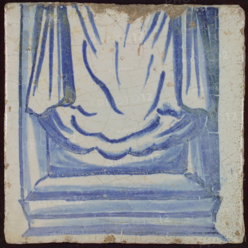 Loose tile from pilaster with robe in blue, chimney pilaster tile pilaster footage fragment ceramic pottery glaze tin glaze, in