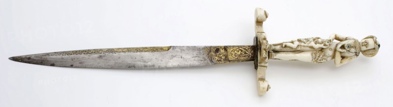 Knife with ivory handle, Venus and Amor, dated, knife dagger metal iron gold tin ivory, forged carved engraved Iron knife