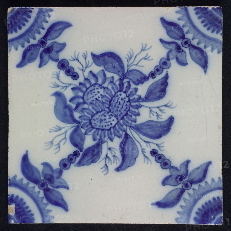 Ornament tile, flowers, around leaf work, corner motif quarter rosette, wall tile tile sculpture ceramic earthenware glaze