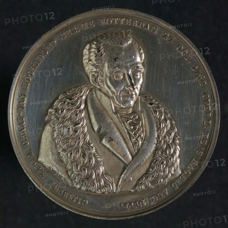 's Rijks Munt, Medal on the death of Gijsbert Karel van Hogendorp (1762-1834), penning footage silver, slightly used