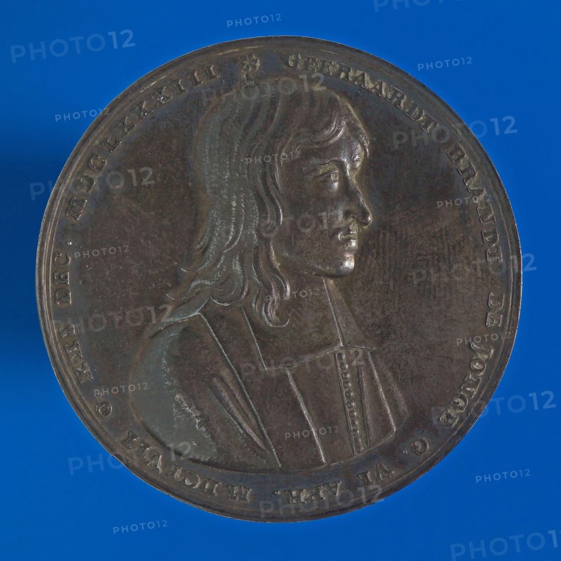 R. Arondeaux, Medal on the death of Geeraardt Brandt de Jonge, death certificate penning footage silver, bust half to the right