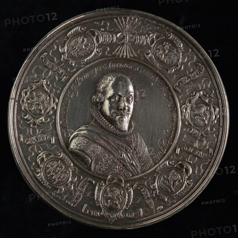 J. van Bylaer, Medal on the victory of the admirals L 'Hermite and Willems in South America on the Spaniards, penning footage
