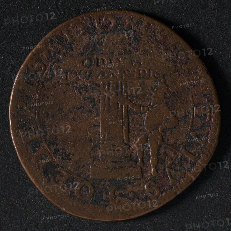 Medal on the alliance with England and France against Spain, jeton utility medal medal exchange buyer, warriors around altar