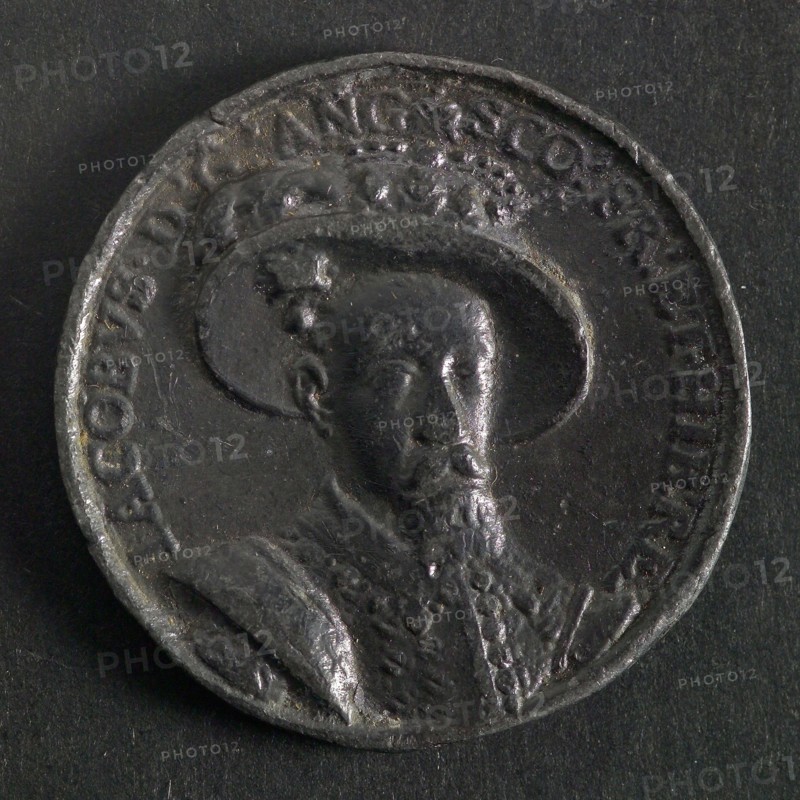 Medal on peace between England and Spain, medallion medals lead metal, bust James I somewhat to the right omschrift: IACOBVS. D.