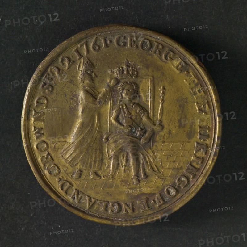 Medal on the coronation of George III of England and his consort, penny footage copper, George III crowned by the archbishop