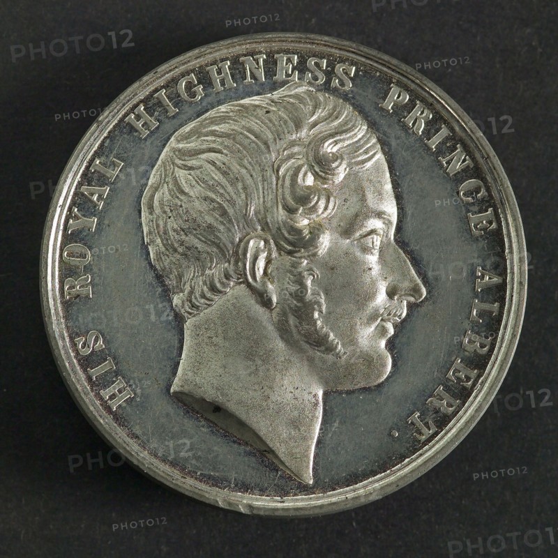 artist: Joseph Davis, Medal at the World Exhibition in London in 1851, penny footage tin, portrait Prince Albert