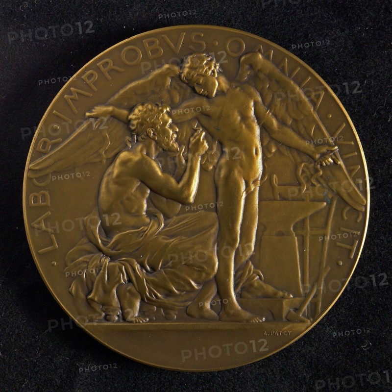 Auguste Patey (1855 - 1930), Medal on the tests with controllable hot air balloons taken at Chalais Meudon in 1885, penning