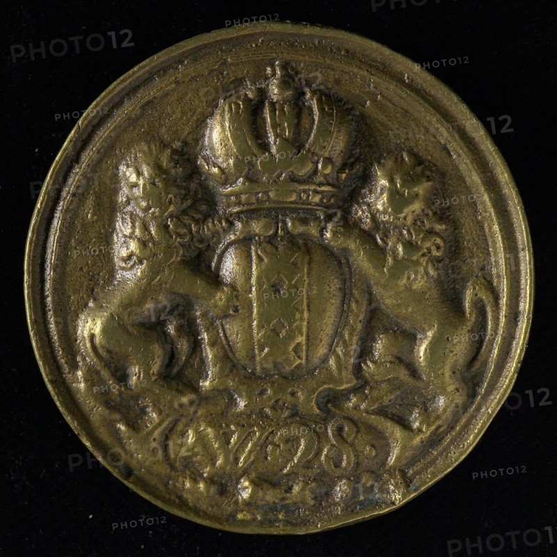 Medal of the fire brigade of Amsterdam, fire spray, fire brigade penning identification carrier copper, cast Round penny