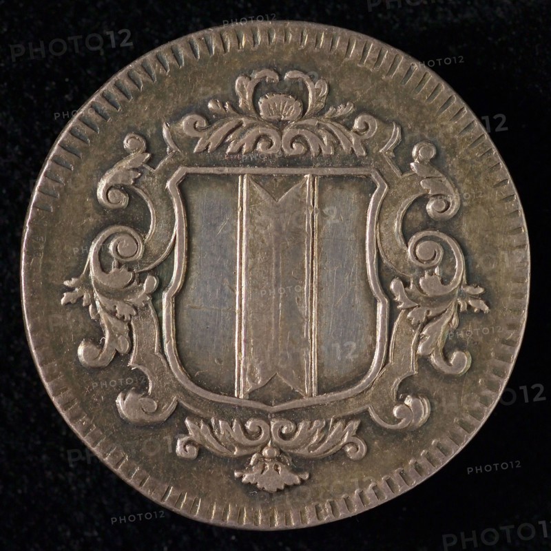 Guild medal of the Koopmans or Kramers of Dordrecht, guild penny penny identification carrier silver, the coat of arms