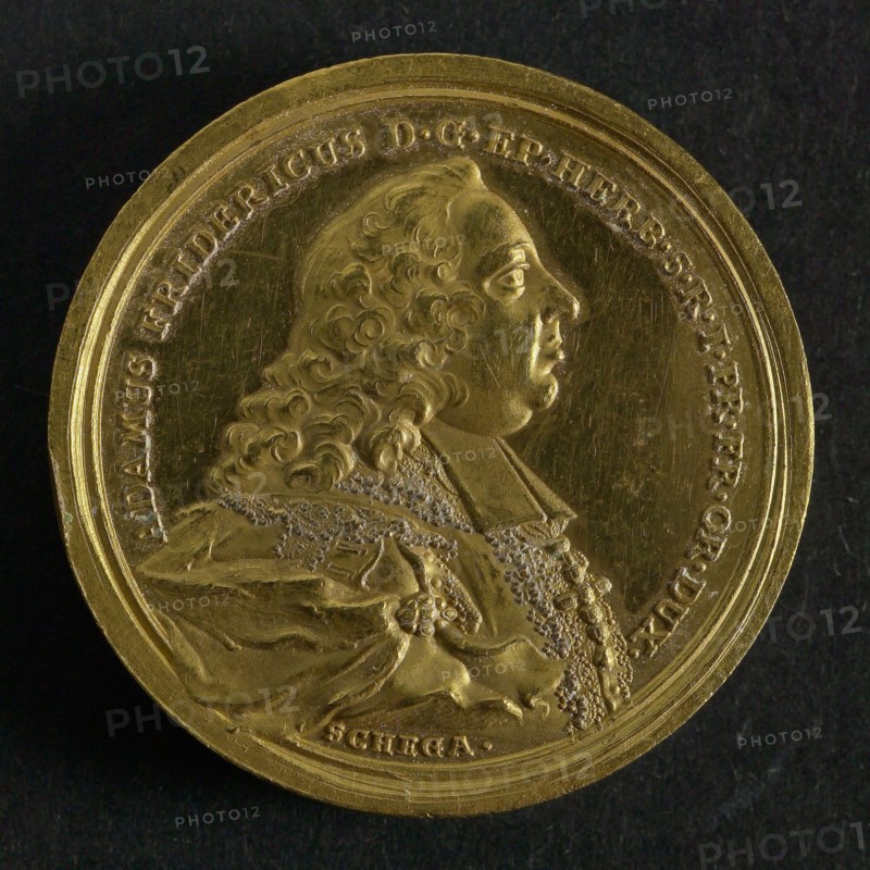 F.A. Schega, Penny on Elector Bishop Adam Frederick, Duke of Franconia, medallion medal gold, Medal of six ducats regulation