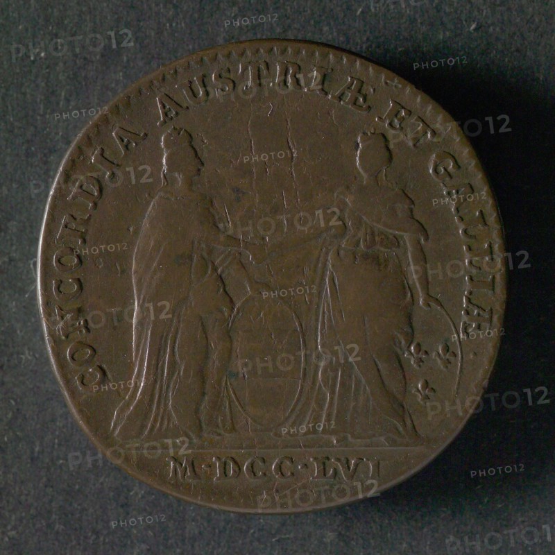 F. Roettiers, Medal on the alliance between Austria and France, penning footage copper, Austrian and French virgin leaning on