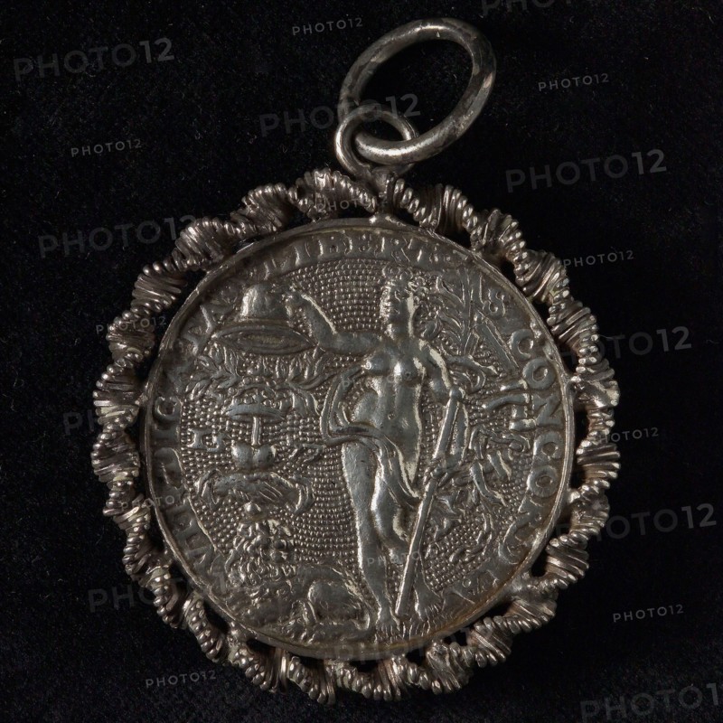 Medal on the Eternal Commandment concluded in Brussels, penning footage silver, cable edge), the Justice on throne