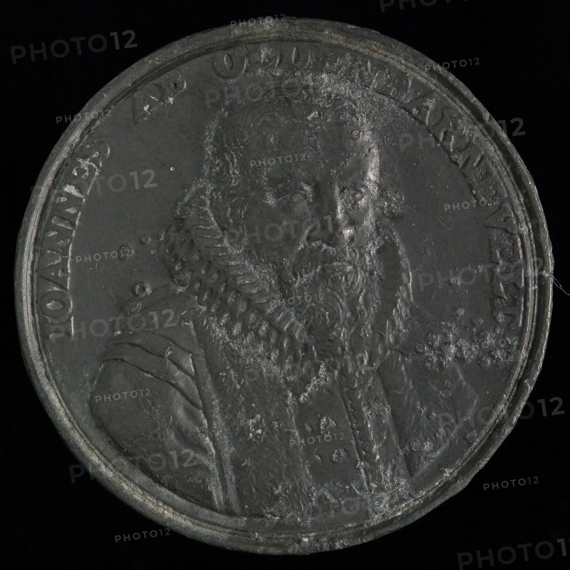 Medal on the death of Johan van Oldenbarnevelt, death medal medal figure metal lead metal, half-to-right accustomed chest Johan