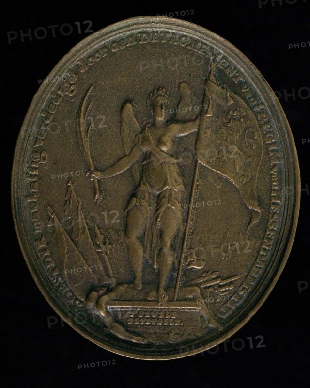 Oval penny on the defense of Soestdijk by detachment of the Hessen-Darmstadt regiment, medallion image copper, winged female