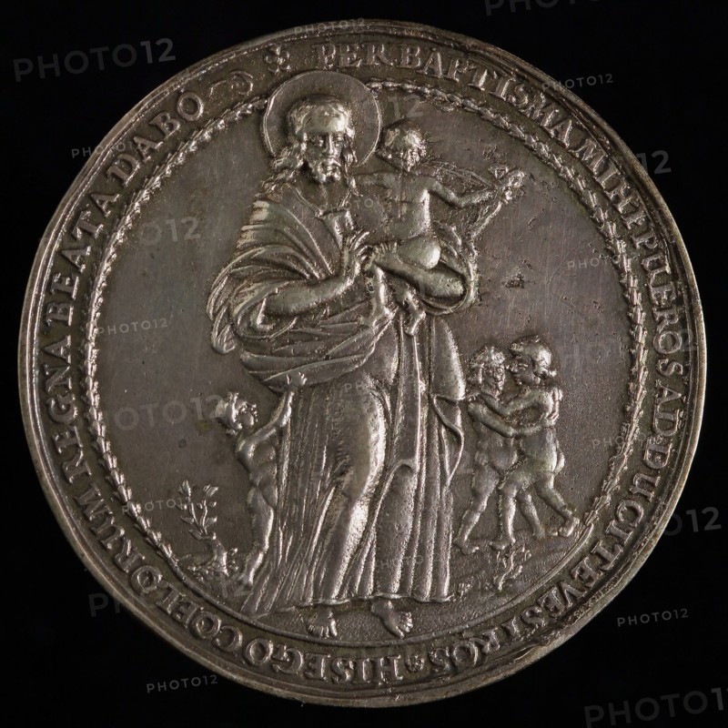 Medal on the baptism of Christ, penning visual material silver, Christ's baptism Image: FILI 'HIC ME' EST SUMO QUE DIGNOR AMORE