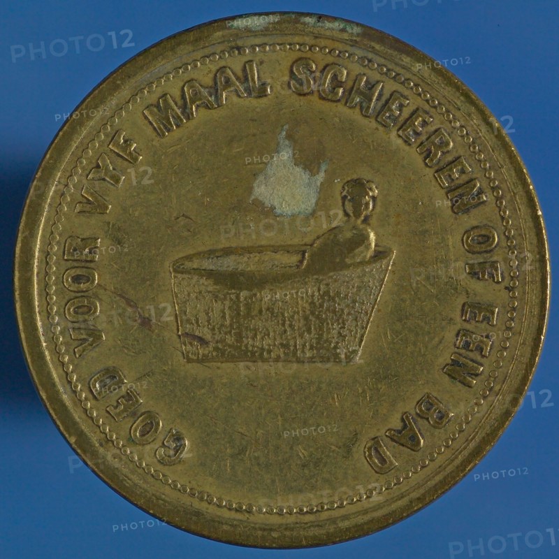 House currency of .. Dirckx, hairdresser in Rotterdam, house currency coin money swap copper, figure in bathtub, GOOD FOR FIVE