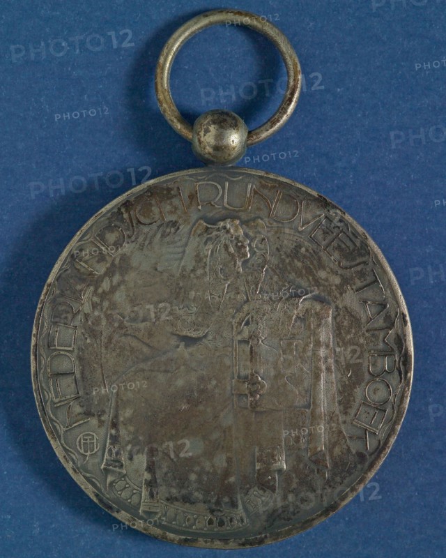 N.V. Koninklijke Nederlandsche Edelmetaalbedrijven Van Kempen, Begeer en Vos, Price medal of the Nederlandsch Rundvee Studbook
