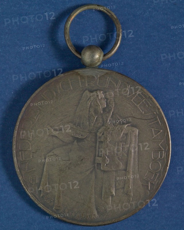 N.V. Koninklijke Nederlandsche Edelmetaalbedrijven Van Kempen, Begeer en Vos, Price medal of the Nederlandsch Rundvee Studbook