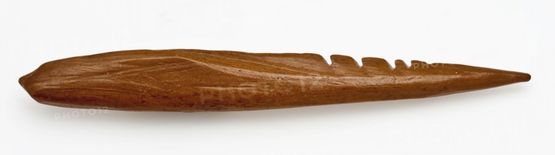 Slender legs pointed with four barbs, pointed harpoon soil found leg, sawn cut cut Late stone age archeology Maglemose culture