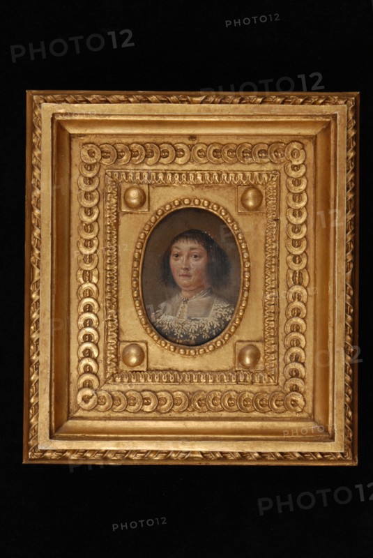 Portrait miniature by Anneke Claesdr. The giant, portrait miniature painting sculpture metal oil painting wood gold, frame