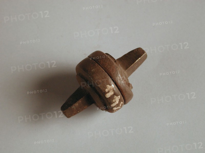 Two-piece bronze mold for ring, cast molding tools tools base metal bronze, cast turned Two-piece bronze mold for casting ring