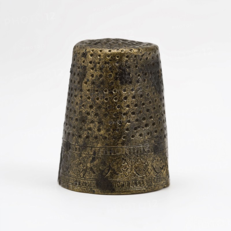 Copper pressed thimble with decorated collar, thimble sewing kit soil find copper brass metal, cap, opening, pressed Copper