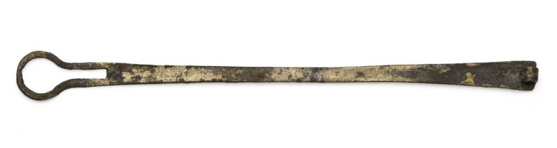Half of narrow lever closure with transfer eye, fitting, fitting fitting batter soil found copper brass metal, struck Half